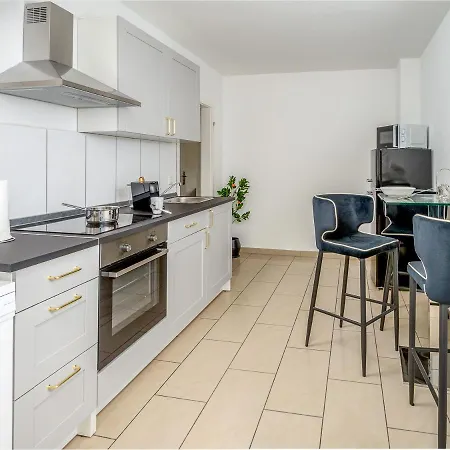 Gemuetliche & Individuelle In - Junik * Krefeld