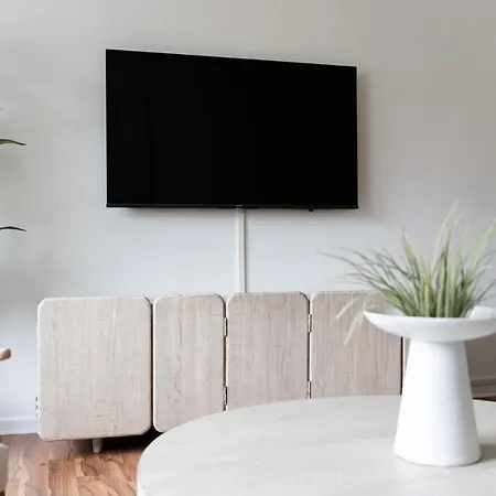 Gemuetliche & Individuelle In - Junik