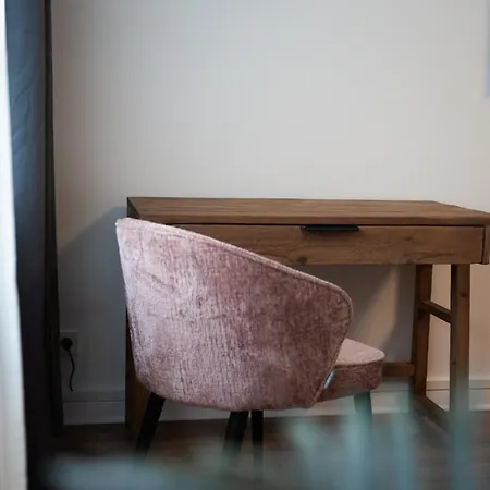 Gemuetliche & Individuelle In - Junik Krefeld