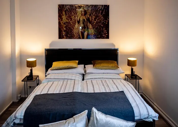 Gemuetliche & Individuelle In - Junik