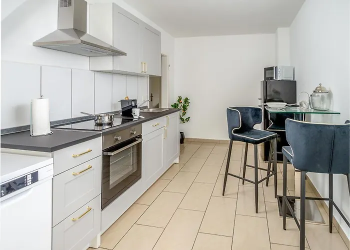 Gemuetliche & Individuelle In - Junik * 克雷费尔德