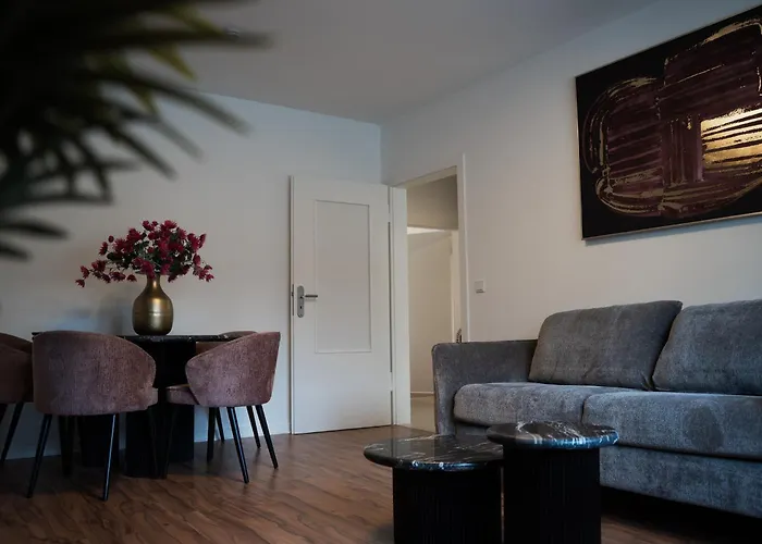 Gemuetliche & Individuelle In - Junik * Krefeld